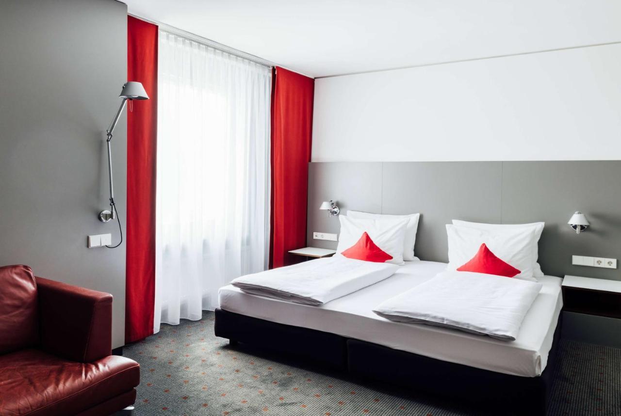 Vienna House Easy By Wyndham Stuttgart Hotel Kültér fotó